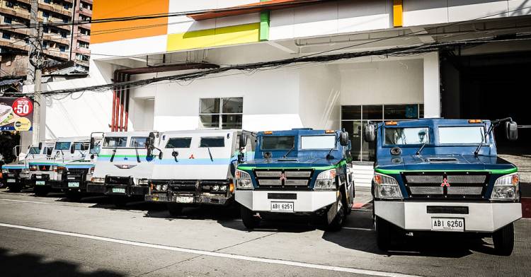 armored vehicles philippines