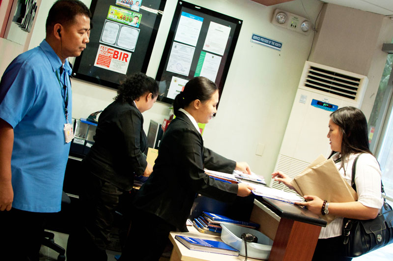 security guards in hospital