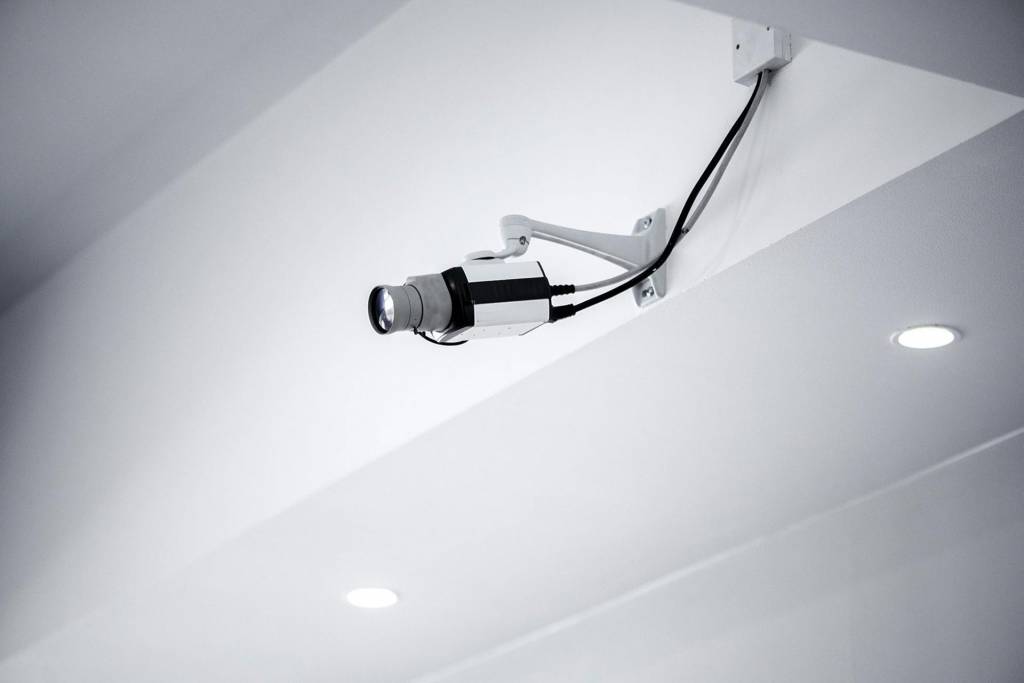 install security cameras